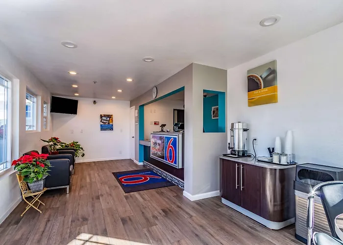 Motel 6-Fountain Valley, Ca - Huntington Beach Area